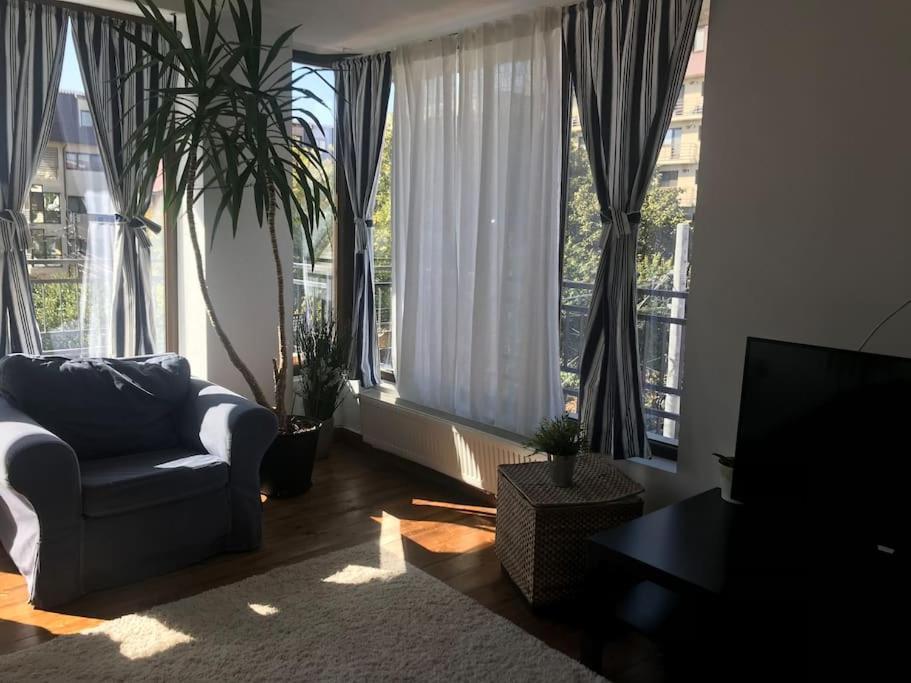 Lovely Apartment In Villa In Bukarest Kültér fotó