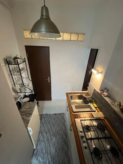 Lovely Apartment In Villa In Bukarest Kültér fotó
